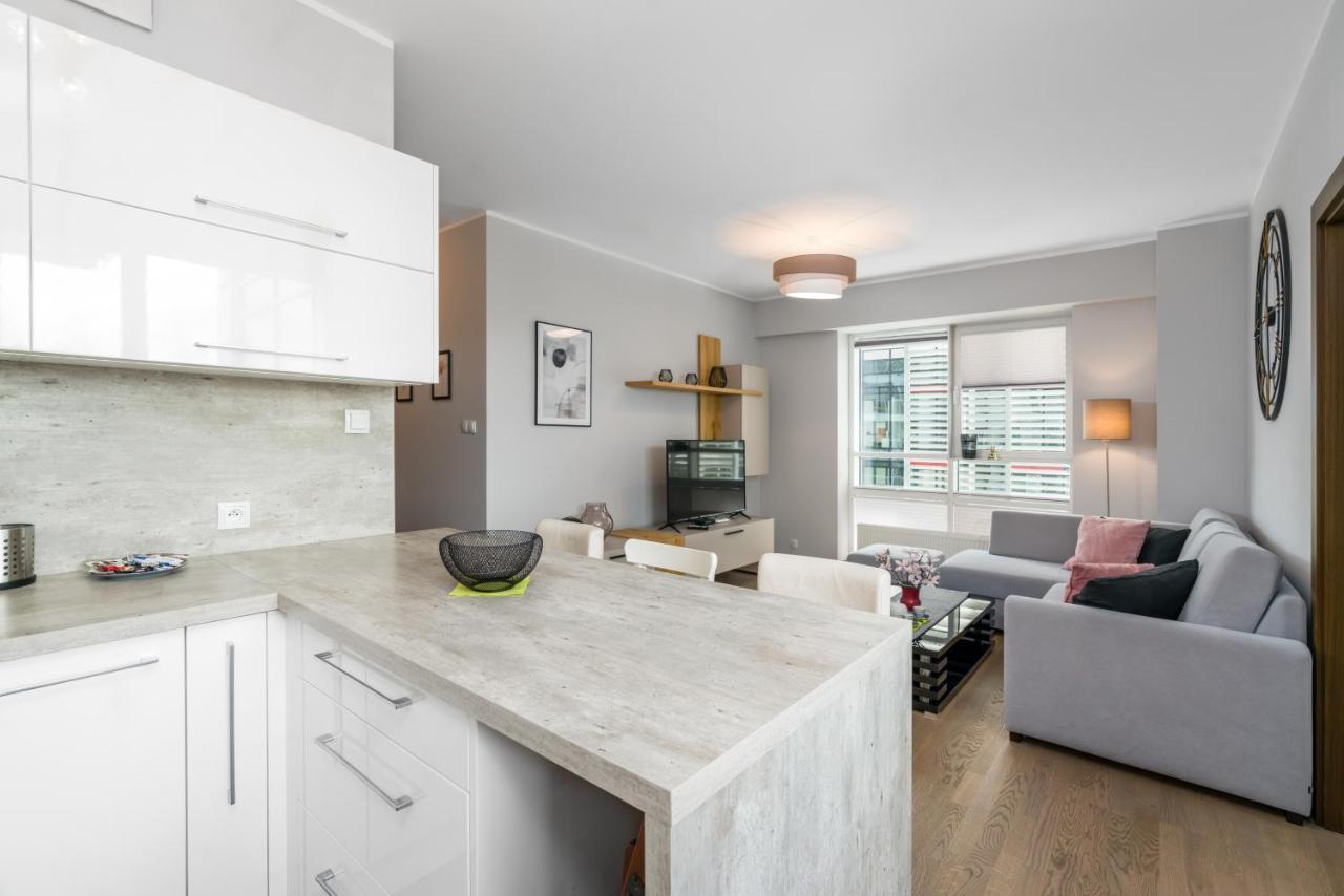 Apartments Poznan Towarowa By Noclegi Renters Экстерьер фото